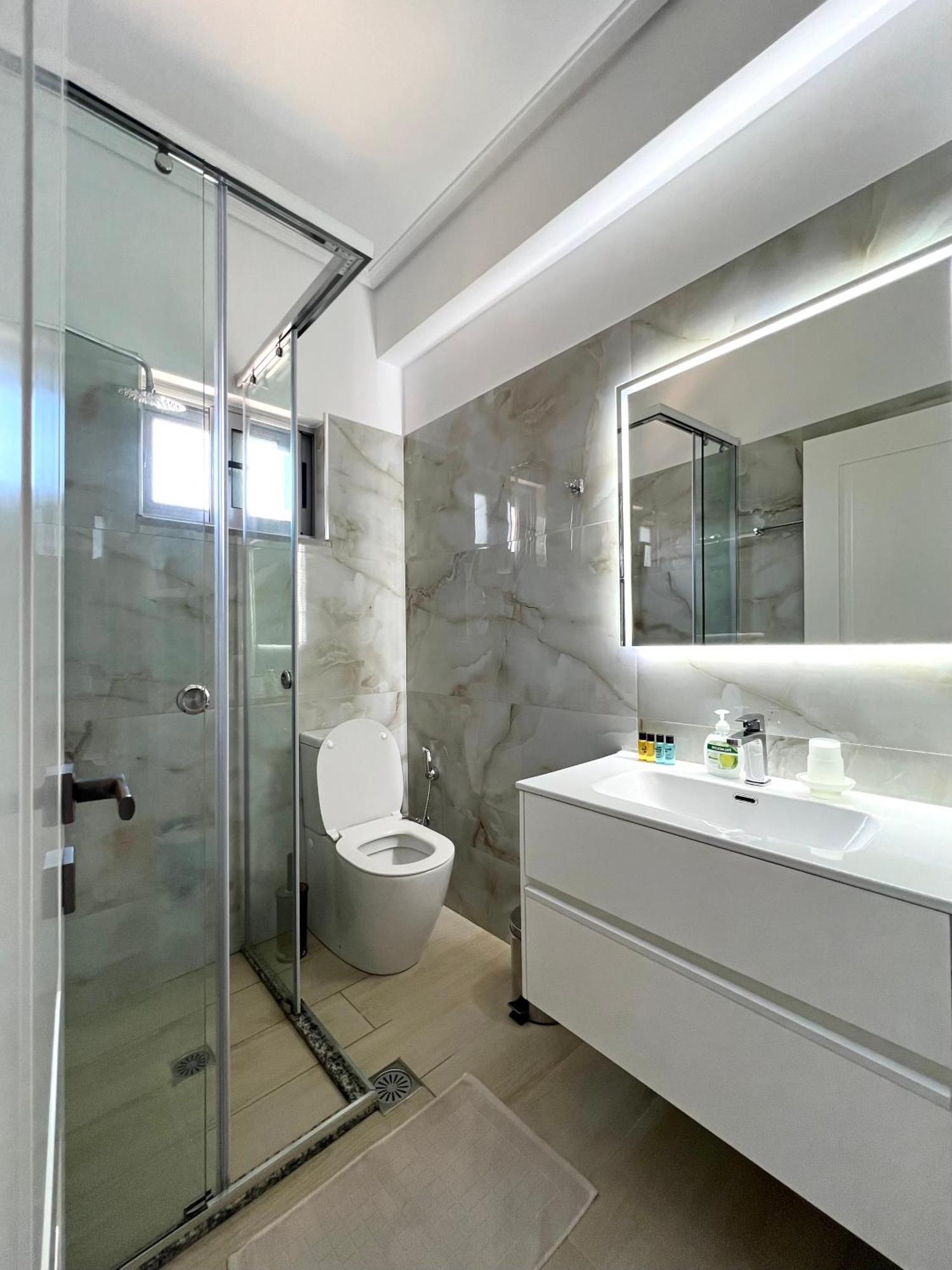 Prestige Home Ксамил Екстериор снимка